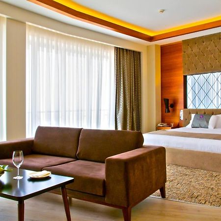 Malpas Hotel Agios Epiktitos Екстериор снимка