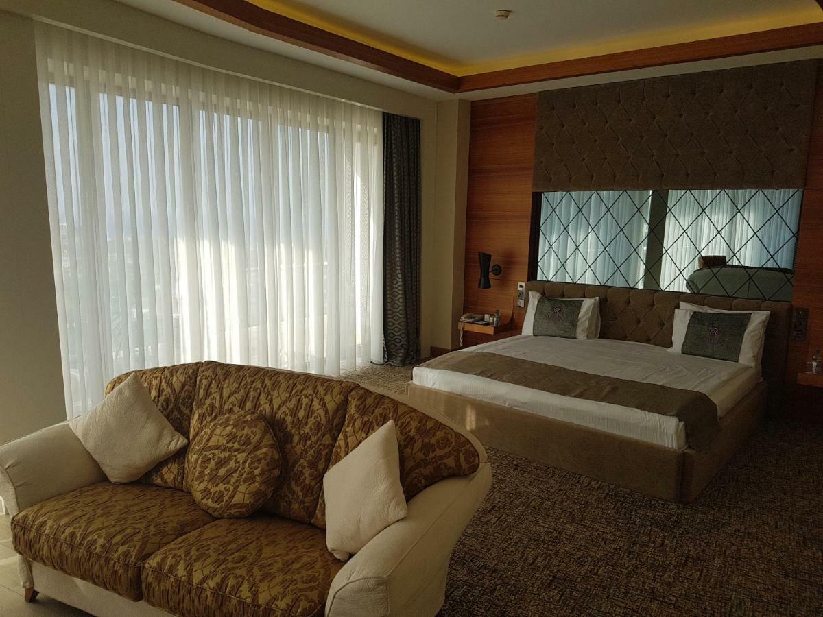 Malpas Hotel Agios Epiktitos Екстериор снимка