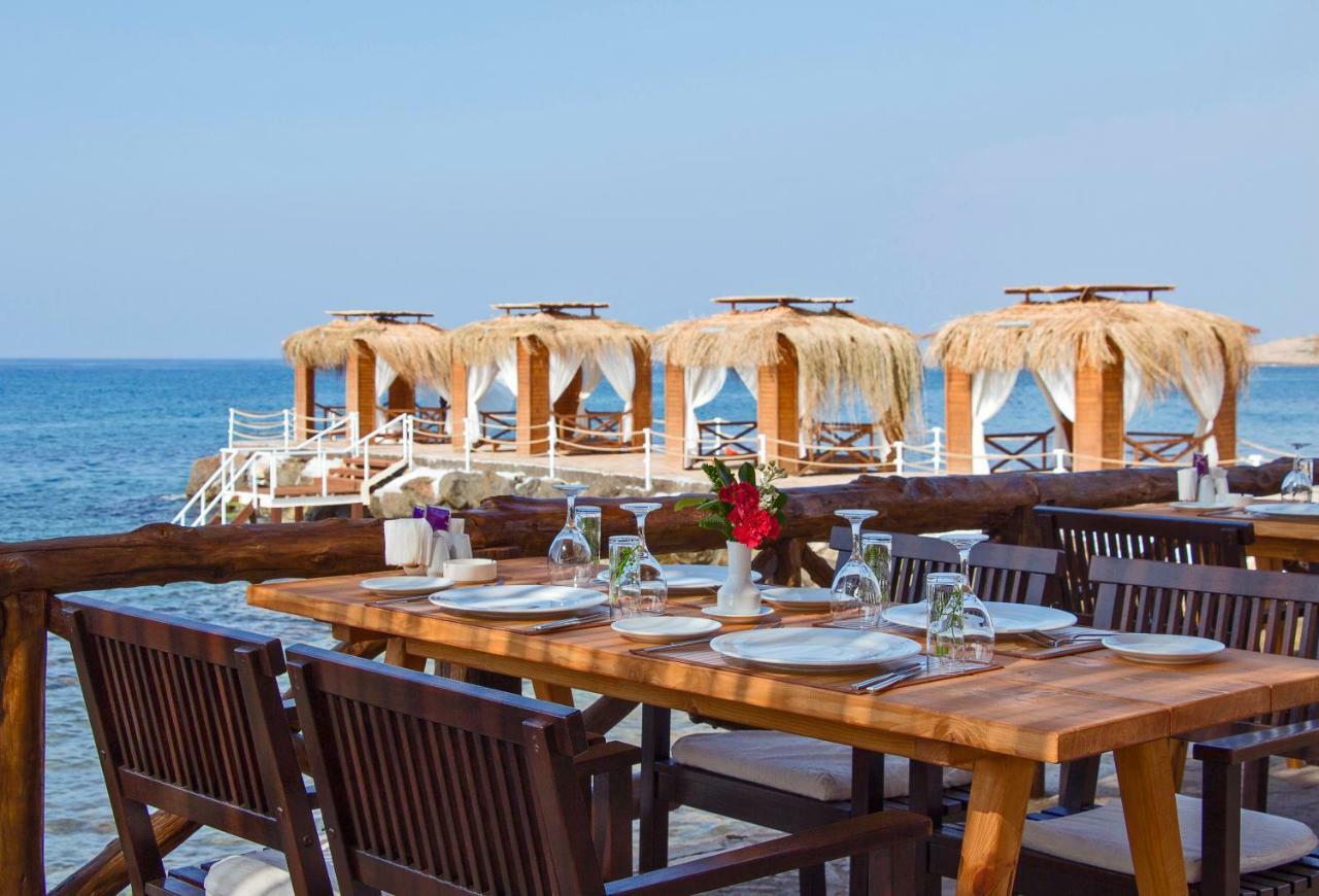 Malpas Hotel Agios Epiktitos Екстериор снимка